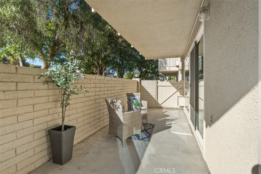 637 Avenida Sevilla C Property Photo 28