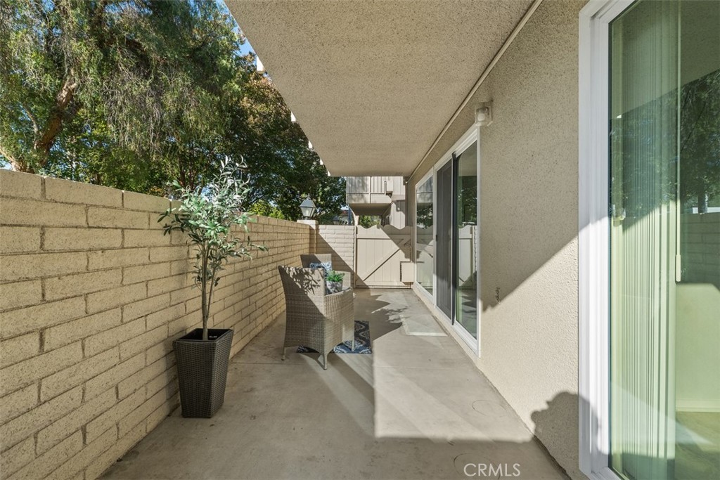 637 Avenida Sevilla C Property Photo 29