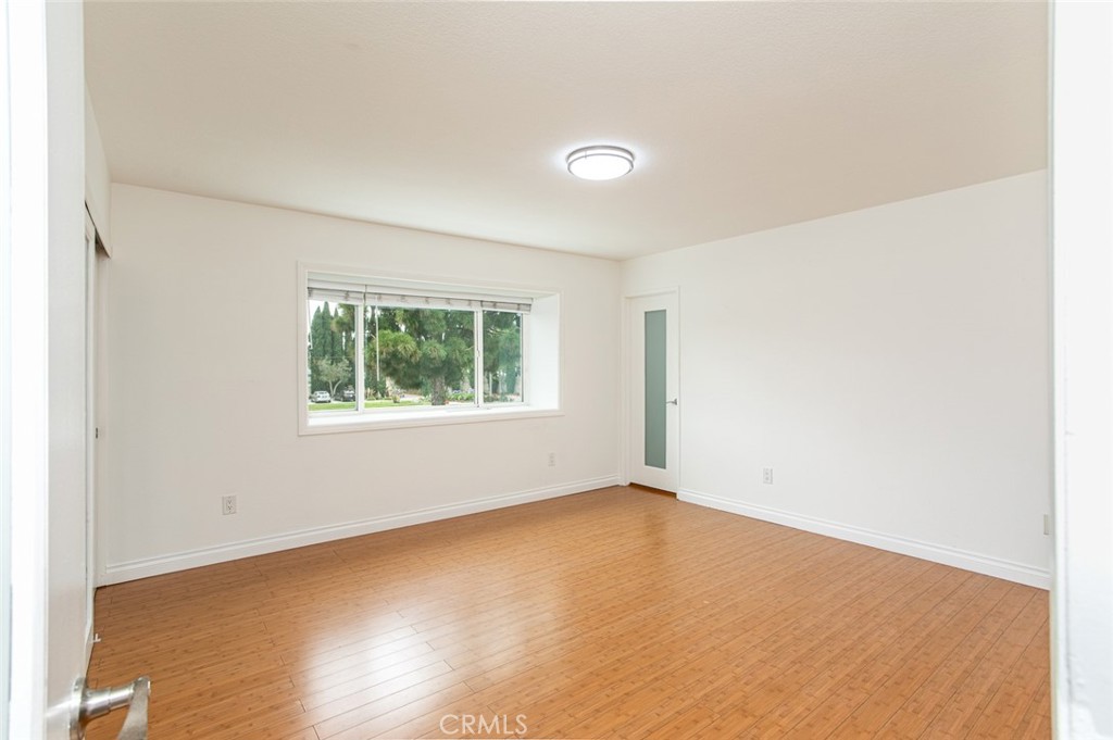 21662 Brookhurst C Property Photo 15