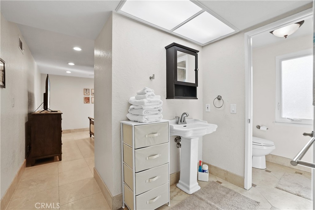 20981 Coastview Lane Property Photo 25