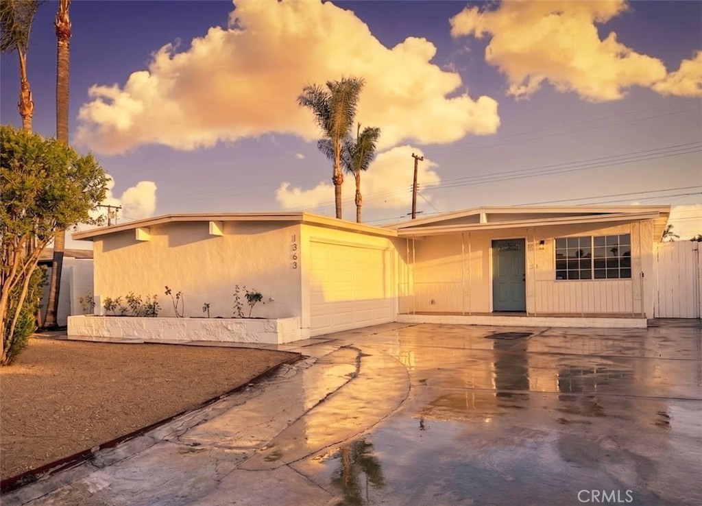 1363 Amador Property Photo 1