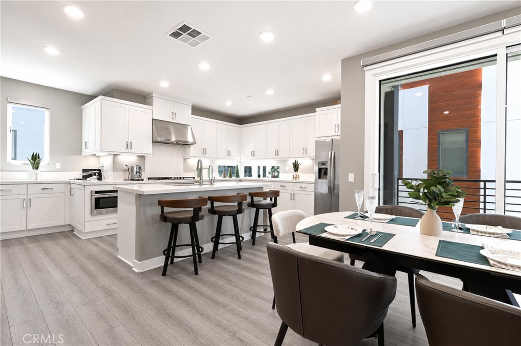 253 Waypoint Property Photo 15