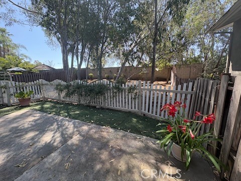 24362 Woodwalk Property Photo 10