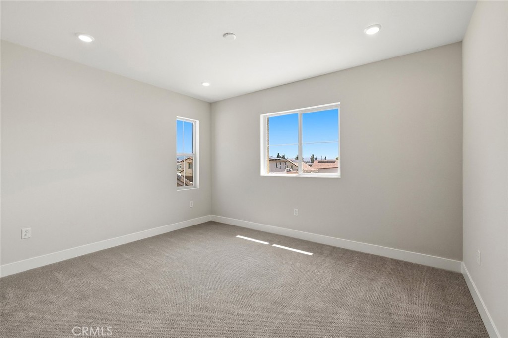 16009 Willows Court Property Photo 28