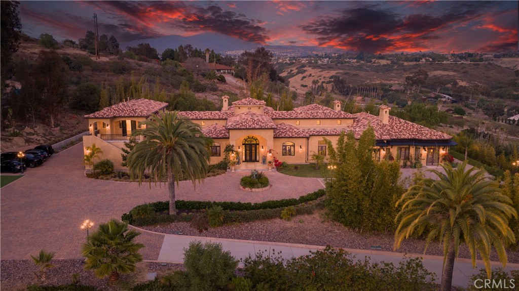 6884 Poco Lago Property Photo 7