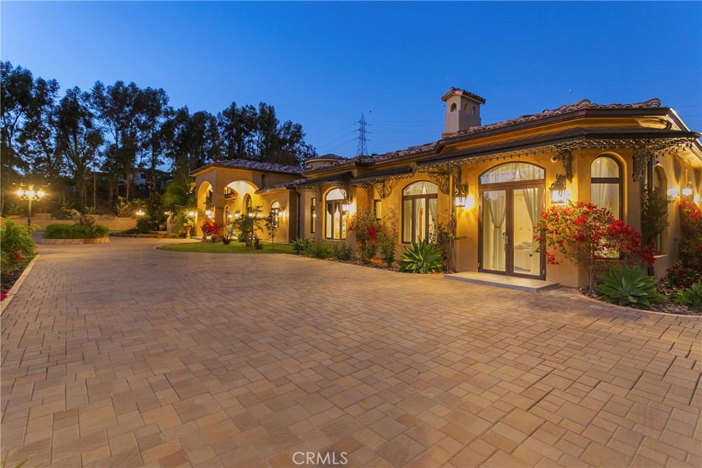 6884 Poco Lago Property Photo 13