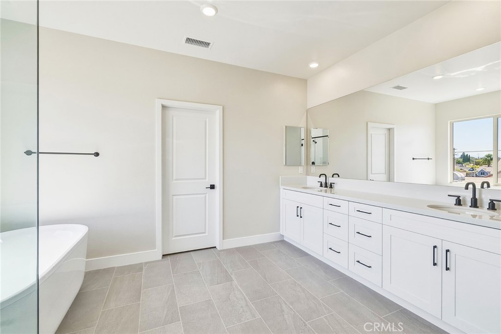 16022 Willows Court Property Photo 20
