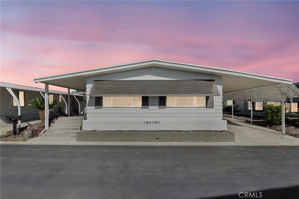 11730 Whittier Boulevard 55 Property Photo 2