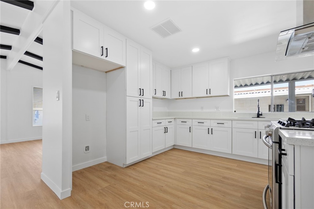 11730 Whittier Boulevard 55 Property Photo 15