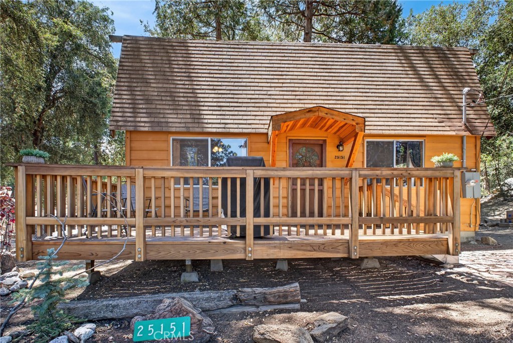 25151 Wrightwood Property Photo 1