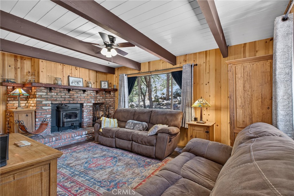 25151 Wrightwood Property Photo 5