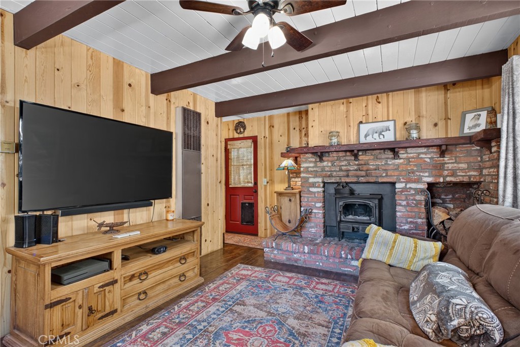 25151 Wrightwood Property Photo 6