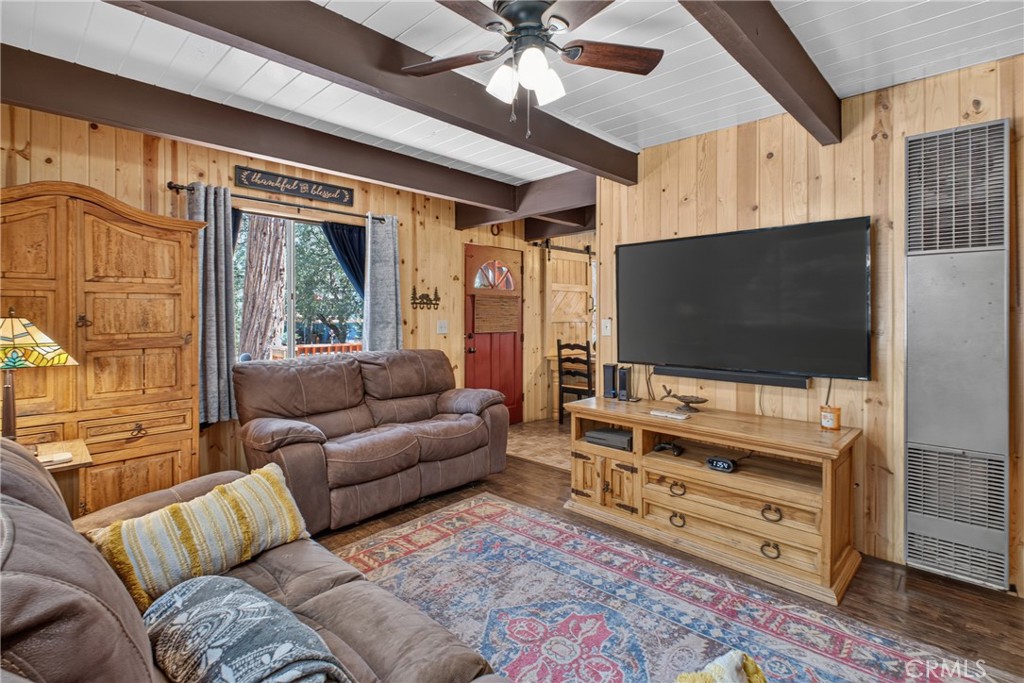 25151 Wrightwood Property Photo 7