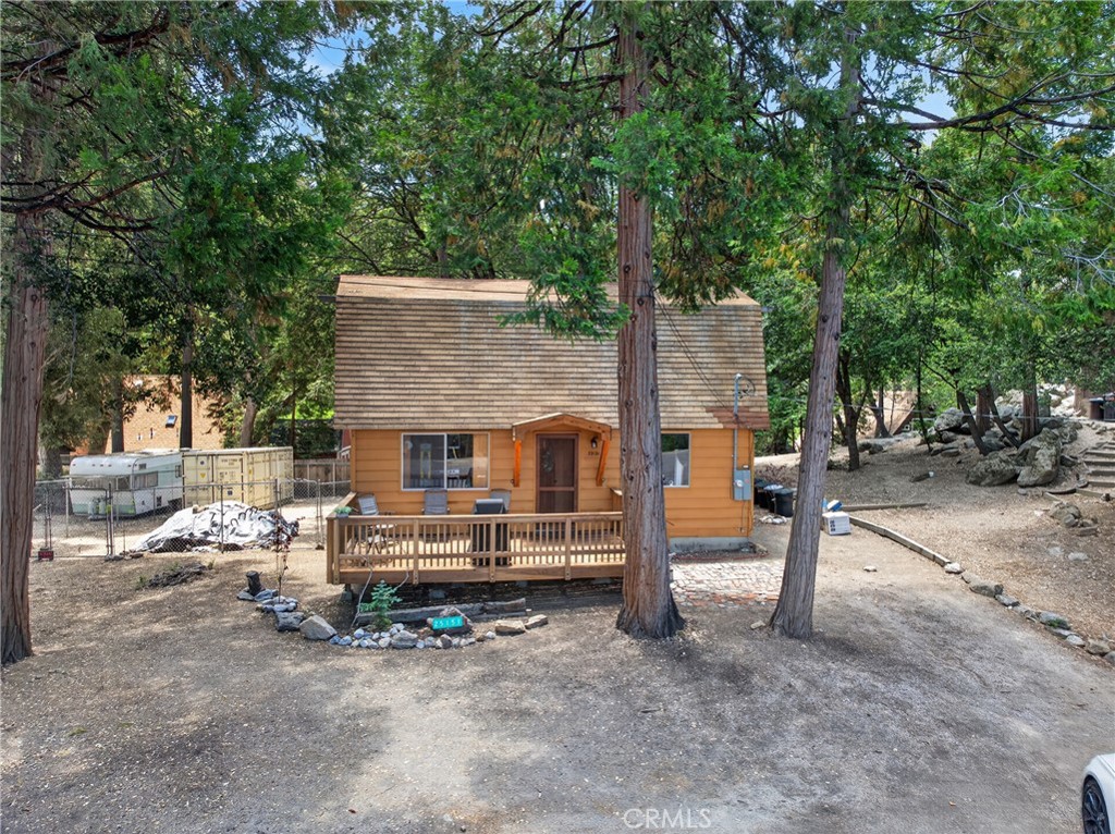 25151 Wrightwood Property Photo 20