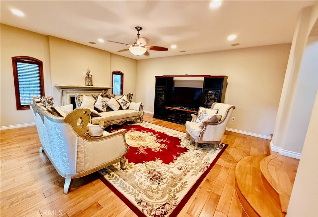 116 Termino Property Photo 18