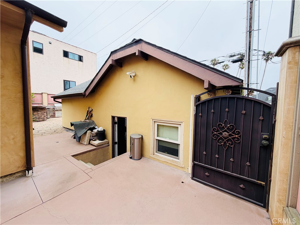 116 Termino Property Photo 33