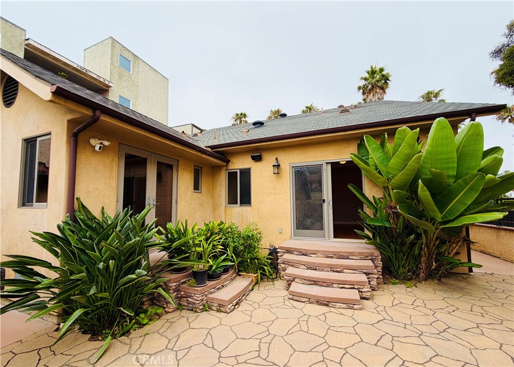 116 Termino Property Photo 34