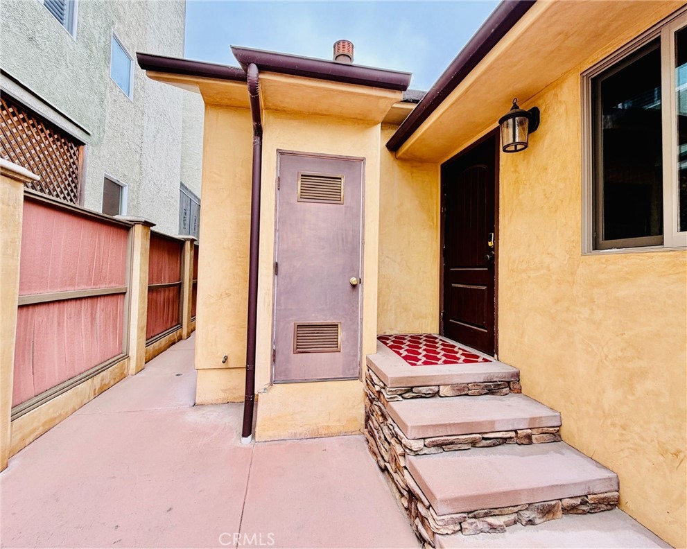 116 Termino Property Photo 44