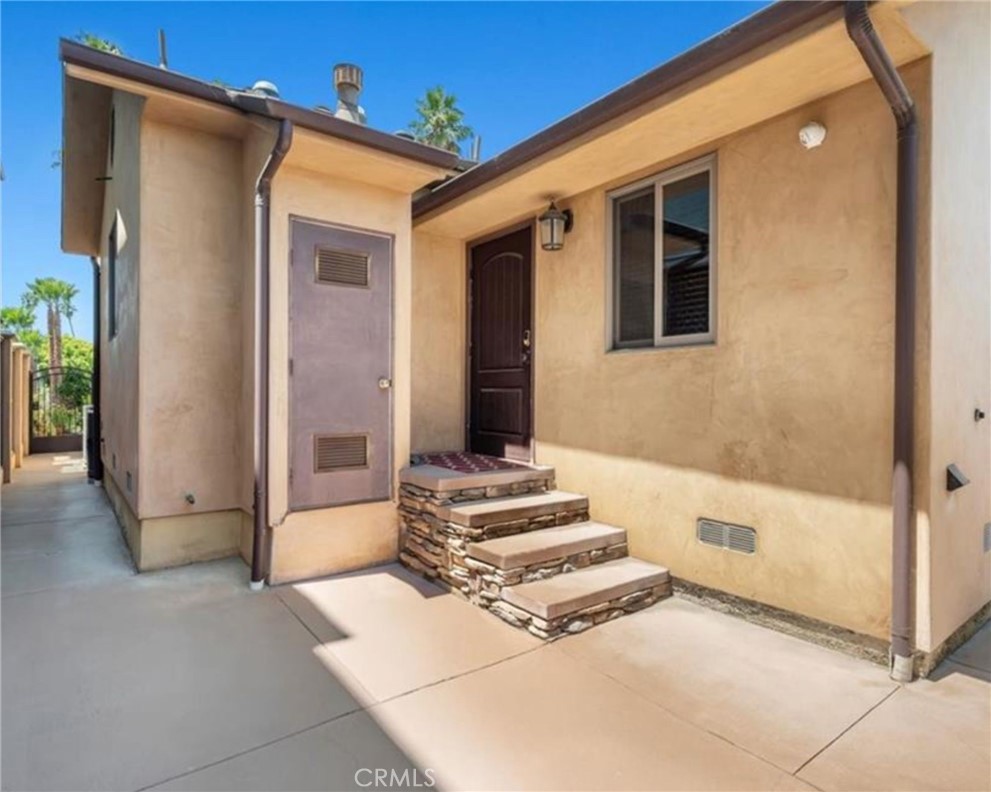 116 Termino Property Photo 45
