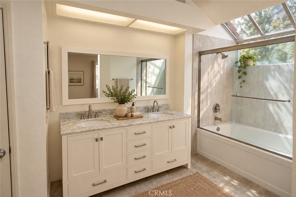 6 Del Azul Property Photo 11