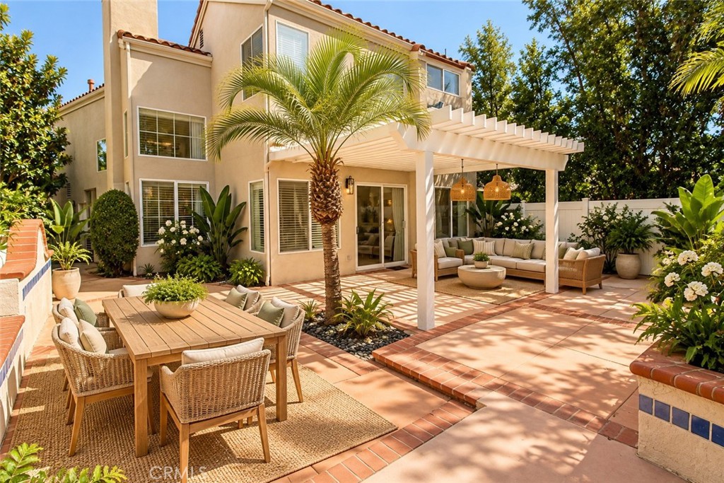 6 Del Azul Property Photo 14