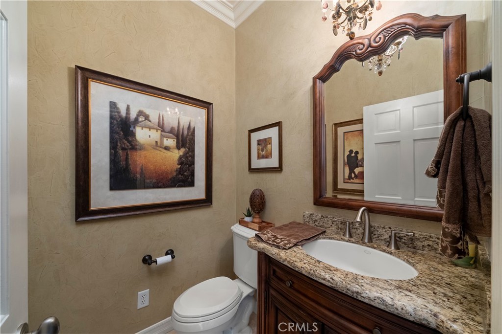 22187 Westcliff Property Photo 27