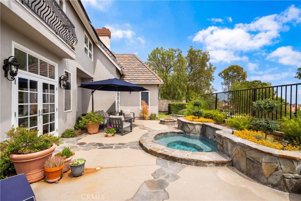 22187 Westcliff Property Photo 31