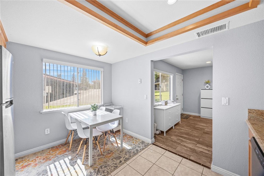 1554 Border B Property Photo 10