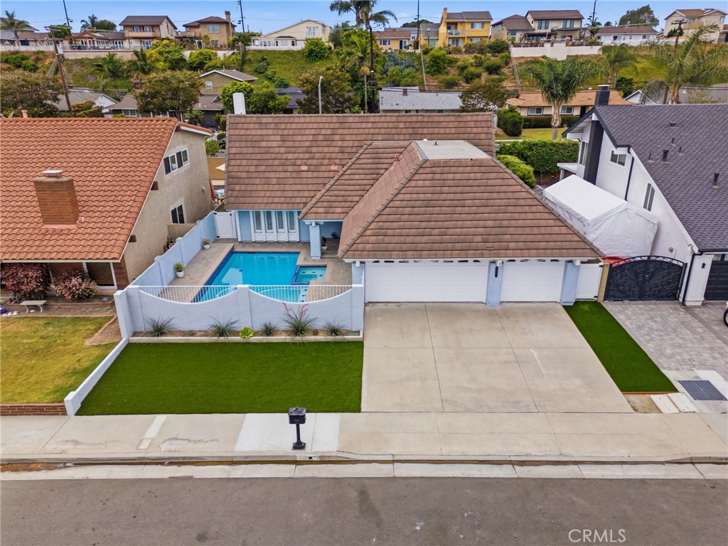 19151 Yacht Lane Property Photo 3