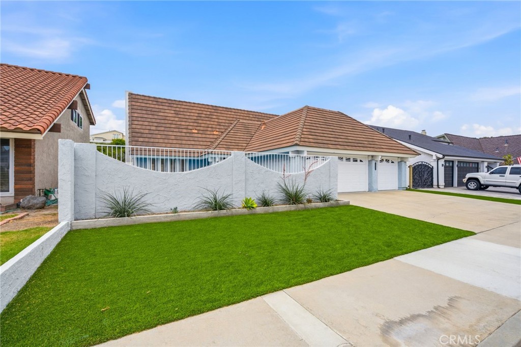19151 Yacht Lane Property Photo 4