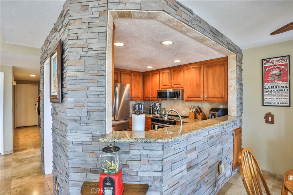 2330 Avenida Marejada Property Photo 11