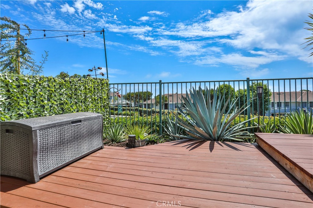 2330 Avenida Marejada Property Photo 20