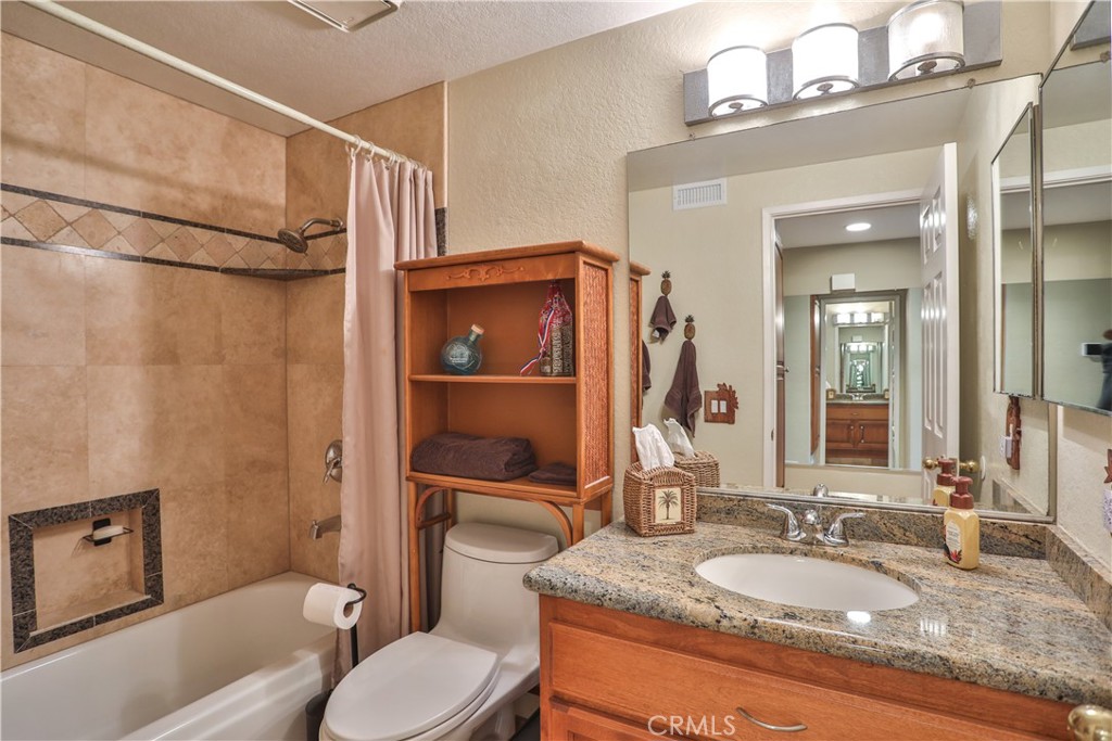 2330 Avenida Marejada Property Photo 27
