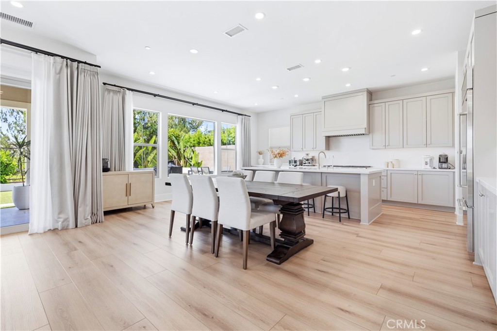 63 Longchamp Property Photo 7