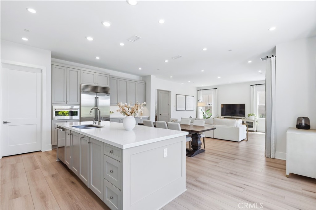 63 Longchamp Property Photo 13