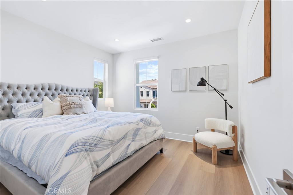 63 Longchamp Property Photo 35