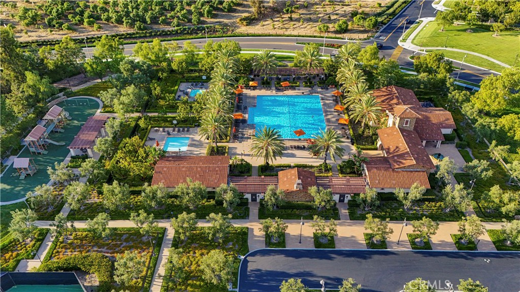 63 Longchamp Property Photo 62