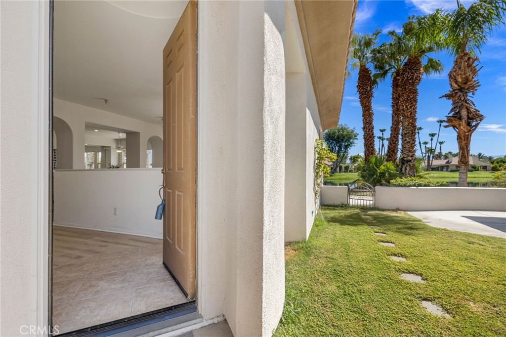 12 Wimbledon Circle Property Photo 8