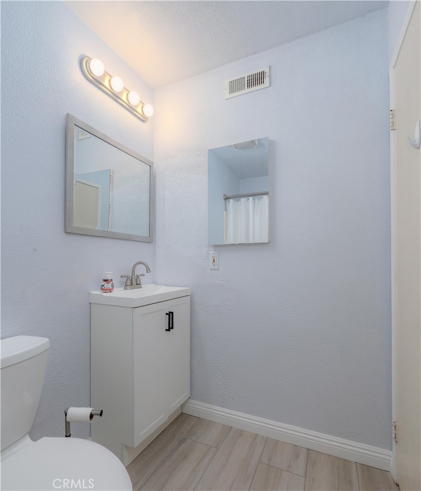 12042 Sylvan River 1 Property Photo 15