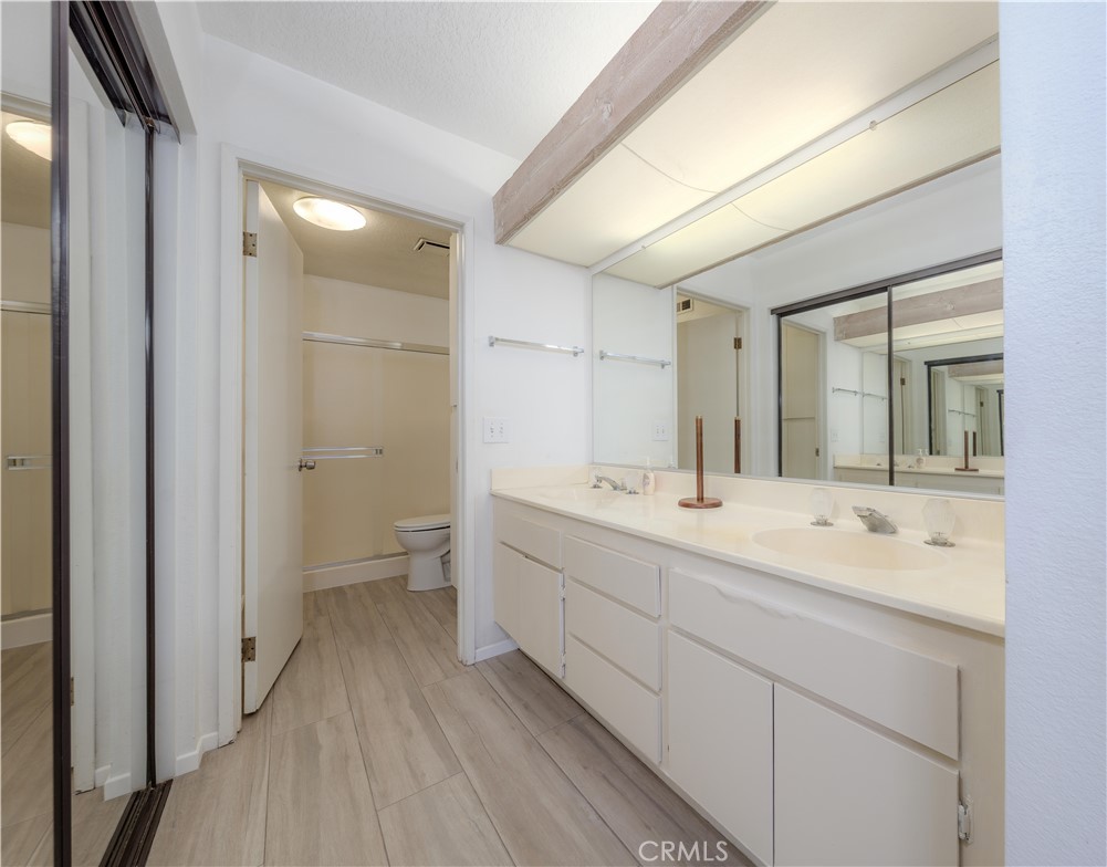 12042 Sylvan River 1 Property Photo 20