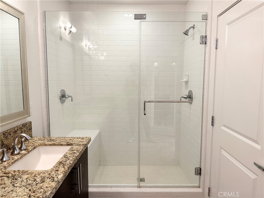 21 Gramercy 416 Property Photo 16