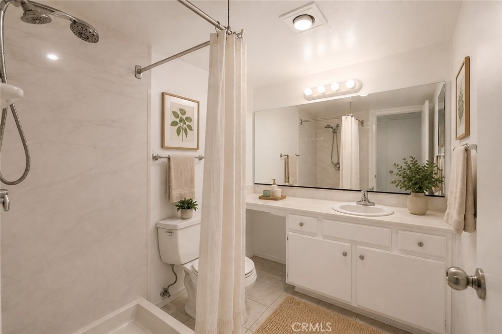 12250 Corte Sabio 2210 Property Photo 17