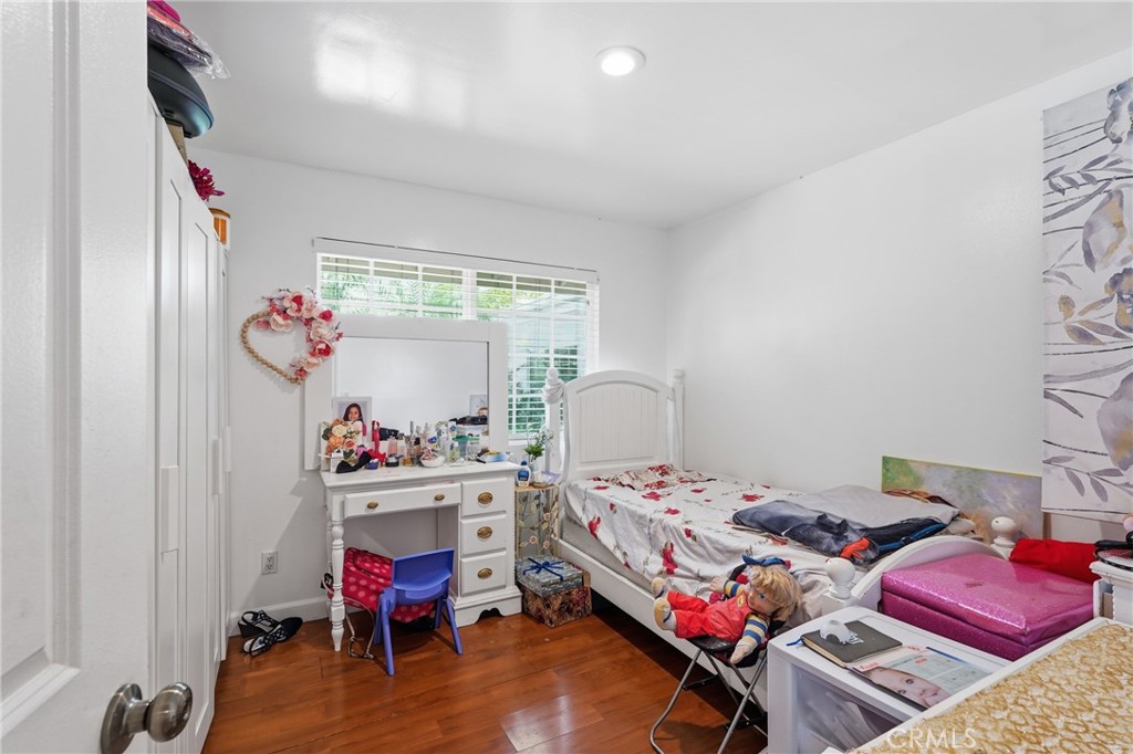 24092 Gemwood Drive Property Photo 10