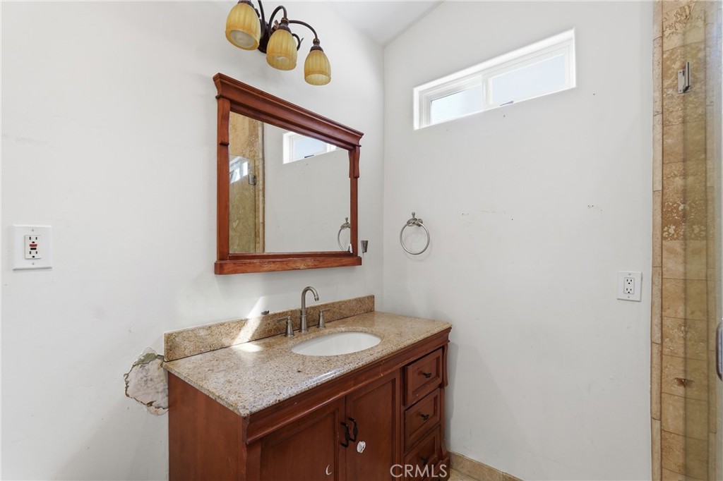 24092 Gemwood Drive Property Photo 13