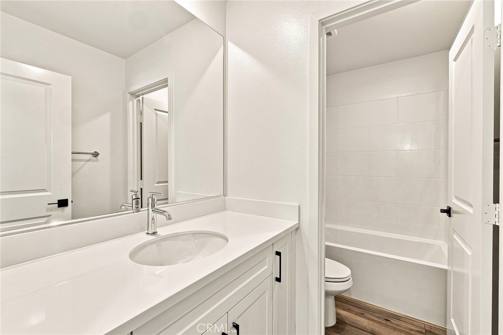 33535 Mission Trail #61 Property Photo 33