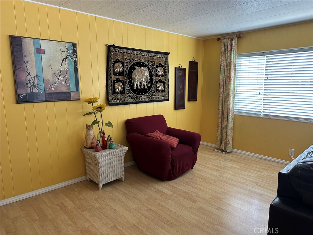 24921 Muirlands 26 Property Photo 10