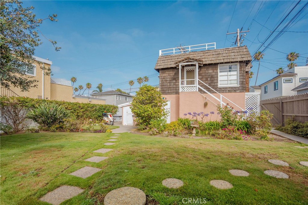 114 5th Property Photo 32