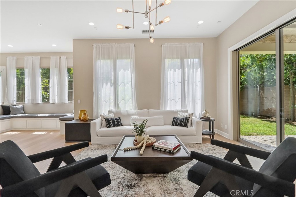 12 Maverick Property Photo 4