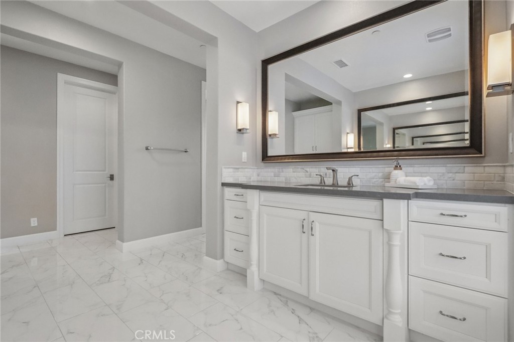 12 Maverick Property Photo 26