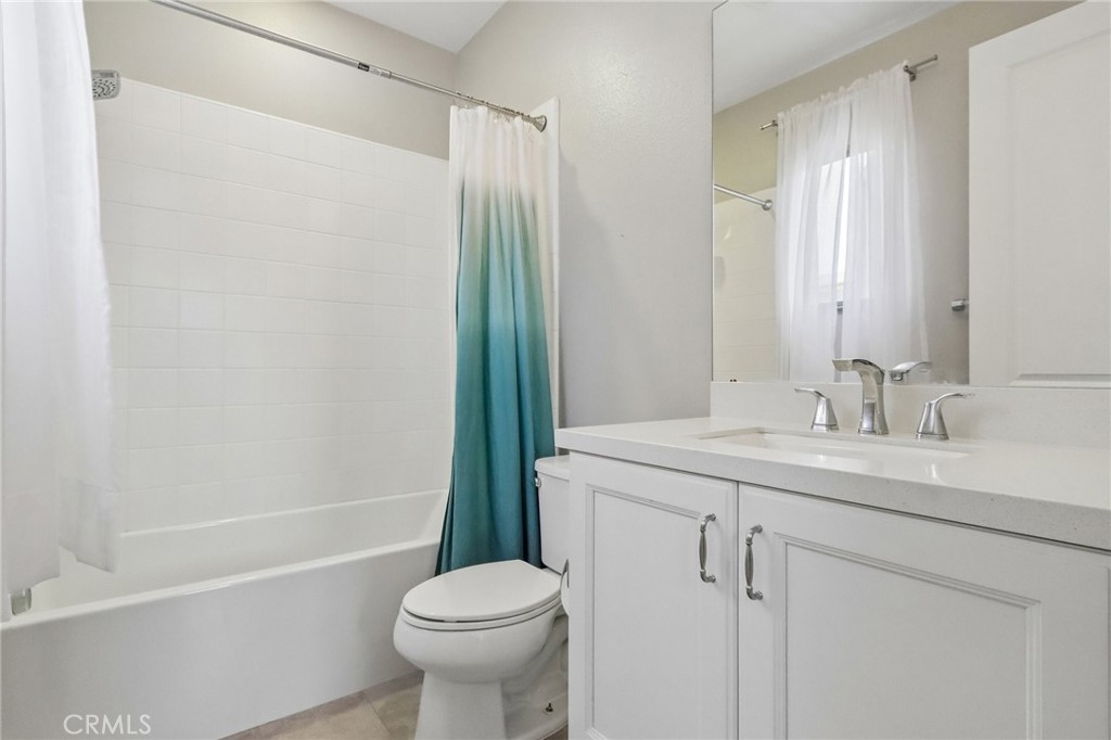 12 Maverick Property Photo 31